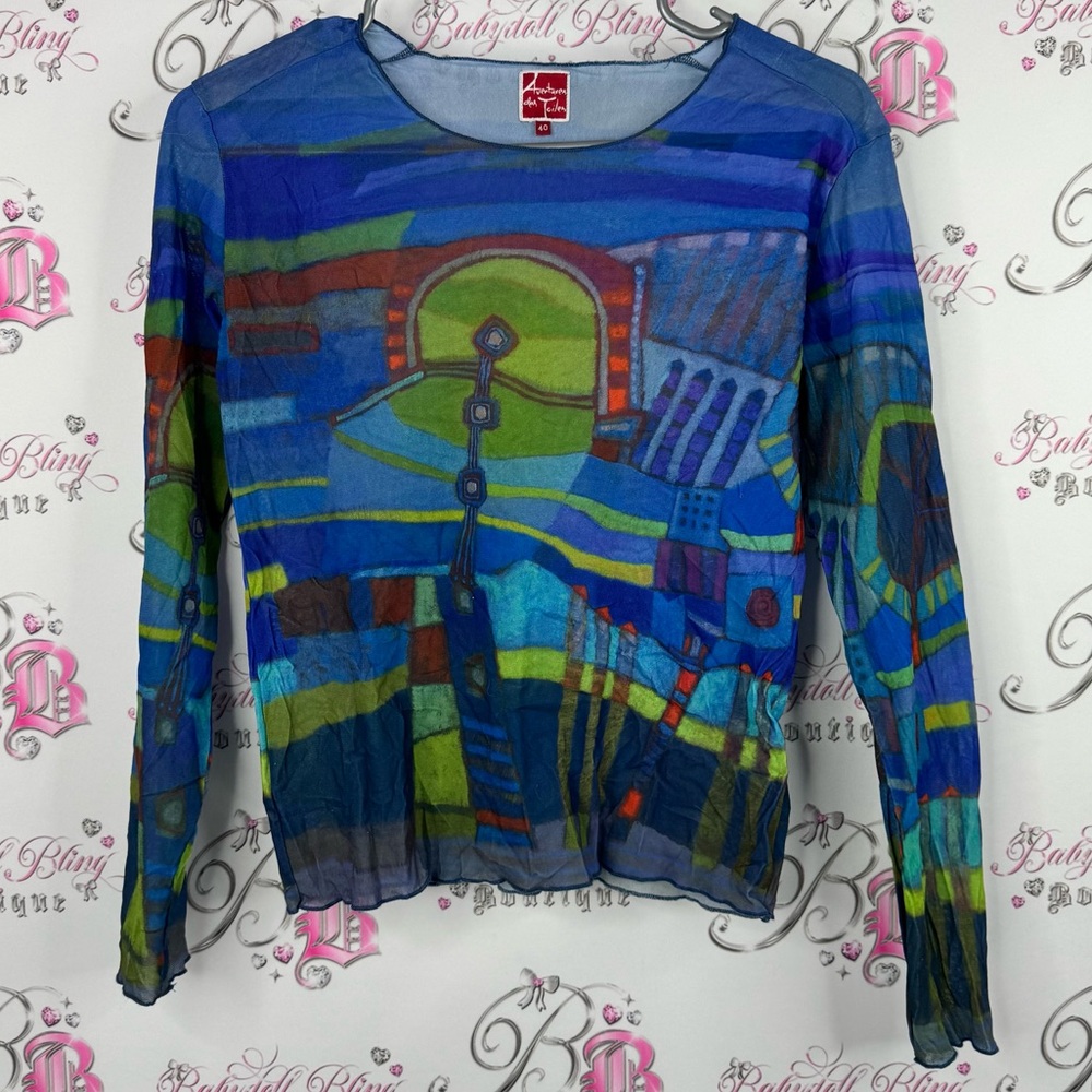 Aventures des Toiles Blue Abstract Top mesh long sleeves artwork 🖼️ portrait
